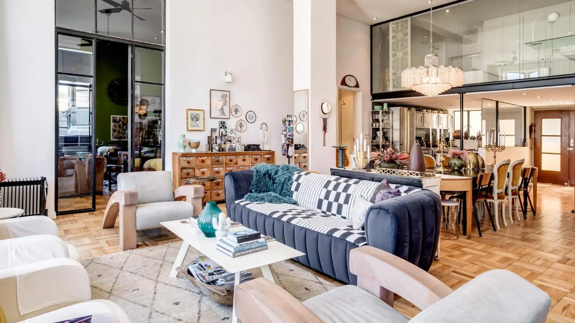 Splendid Art Deco Loft In The Heart Of Cape Town Apartment