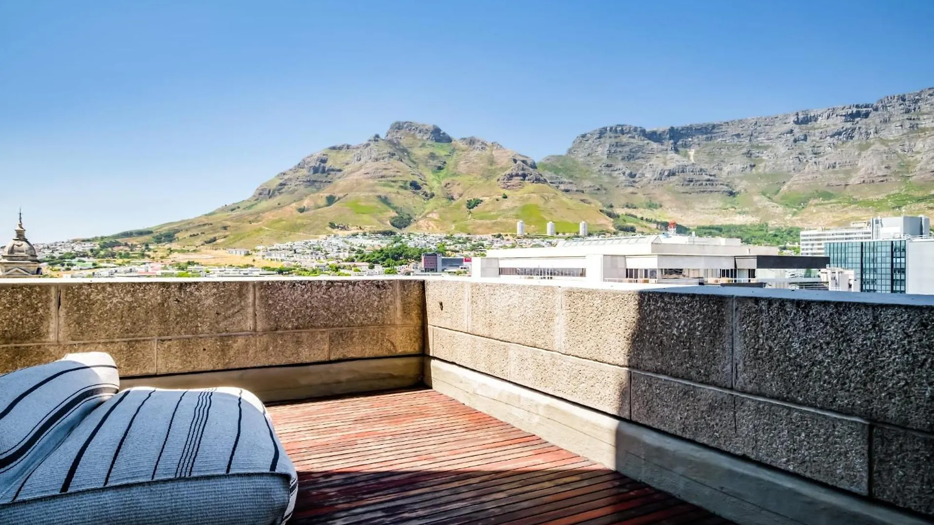 Appartamento Splendid Art Deco Loft In The Heart Of Città del Capo
